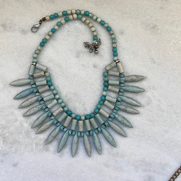 Set of 6 colored necklaces from Jcrew and Dillards - Picture 4 of 7